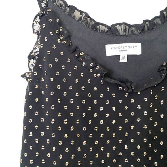 WAVERLY GREY Metallic Detailed Tank - Picture 3 of 4